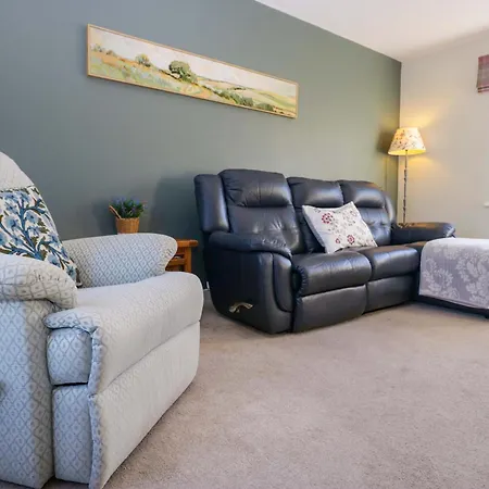 Holiday home Oversands View