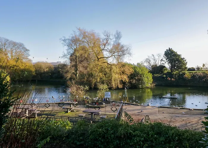 Oversands View * Grange-over-Sands